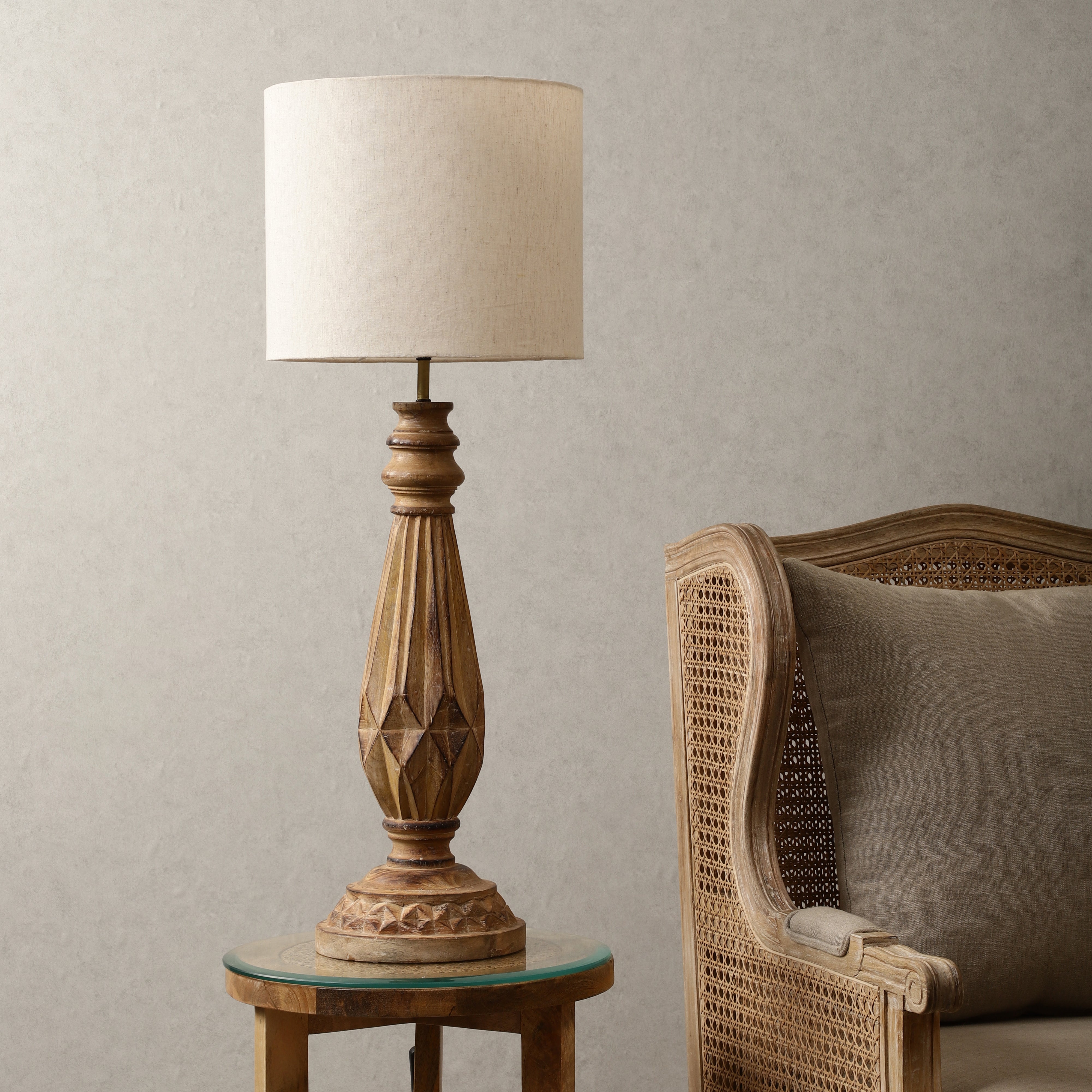 Exquisite Table Lamp