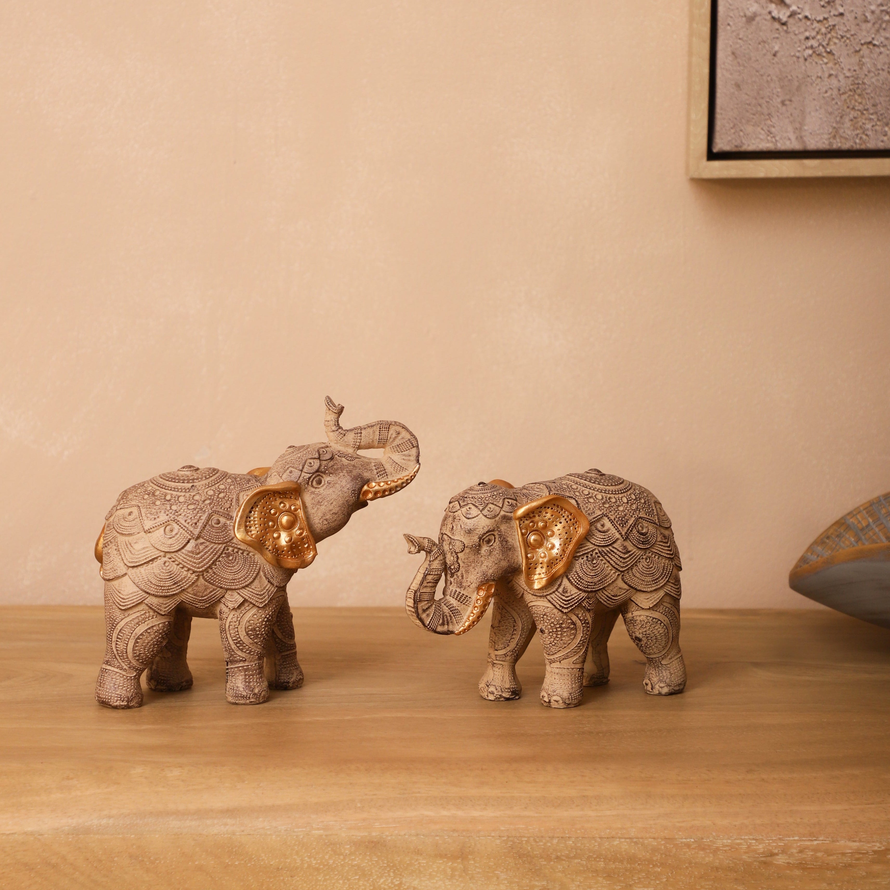 Embellished Elephant Figurine (Single)