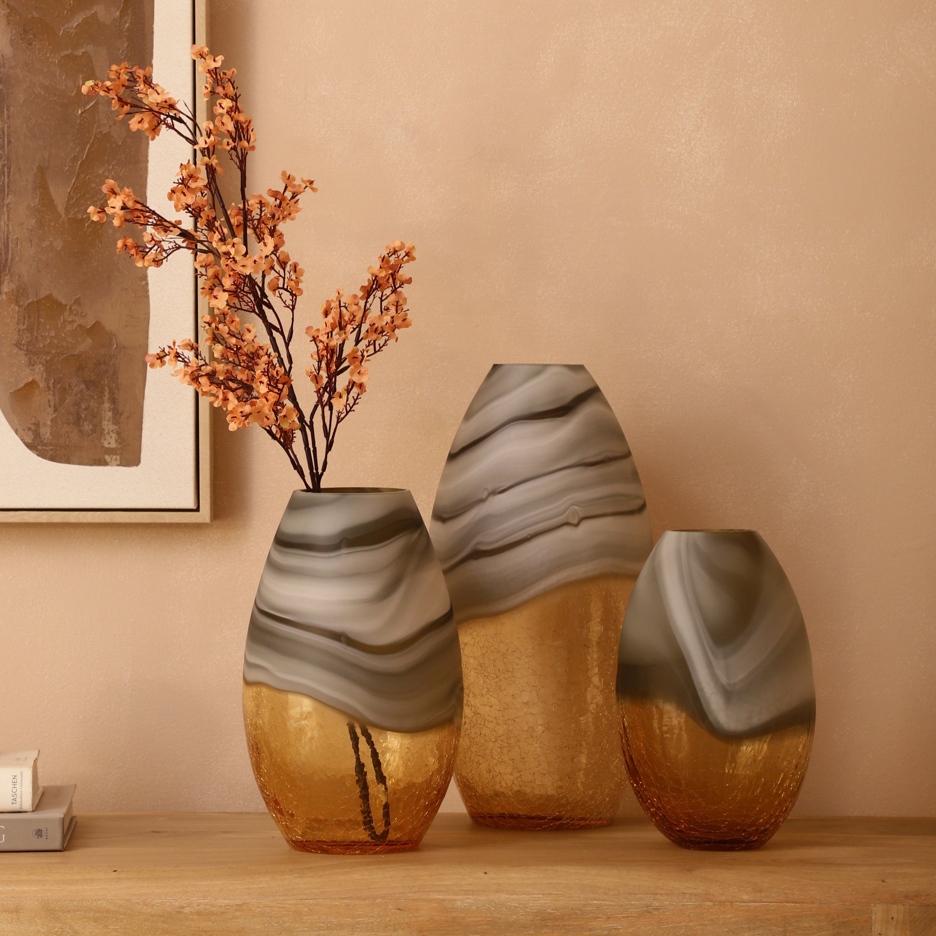 Swirl Marble Ombre Glass Vase (Single)