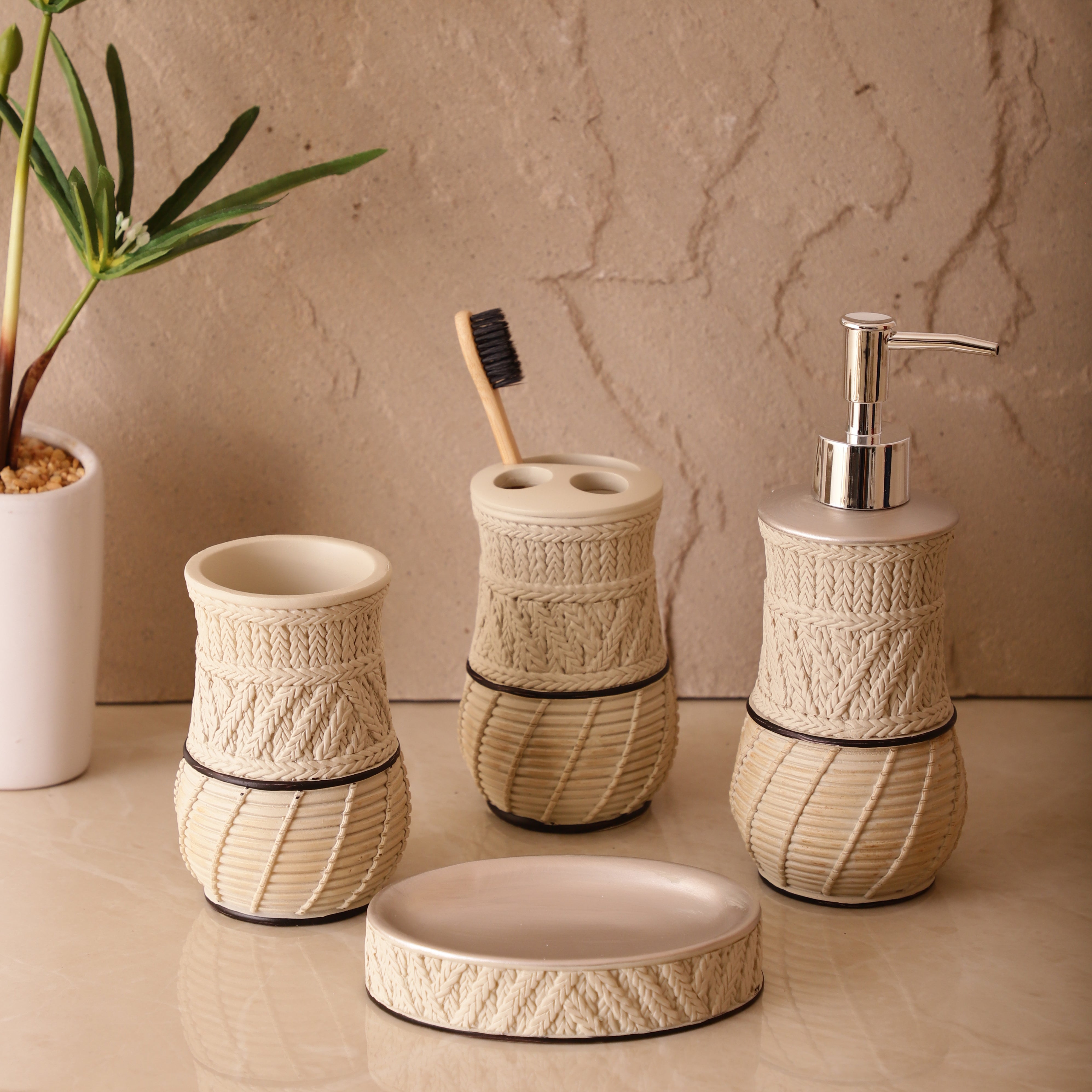 Braided Elegance 4 Piece Bath Set