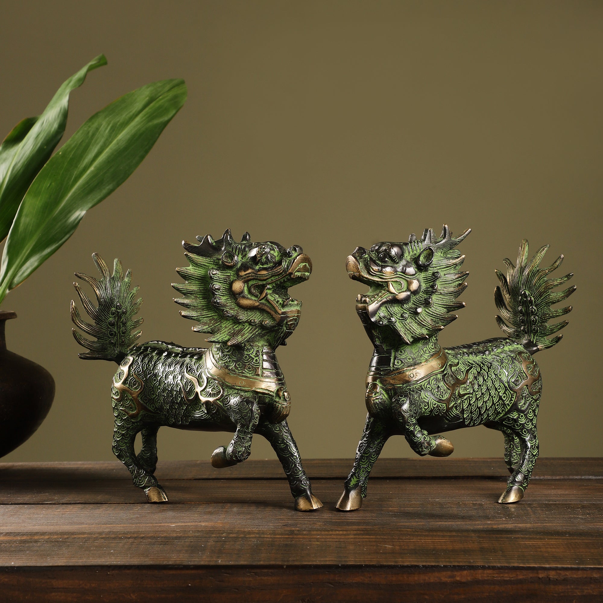 Mystical Dragons (Set of 2) - Green/Gold