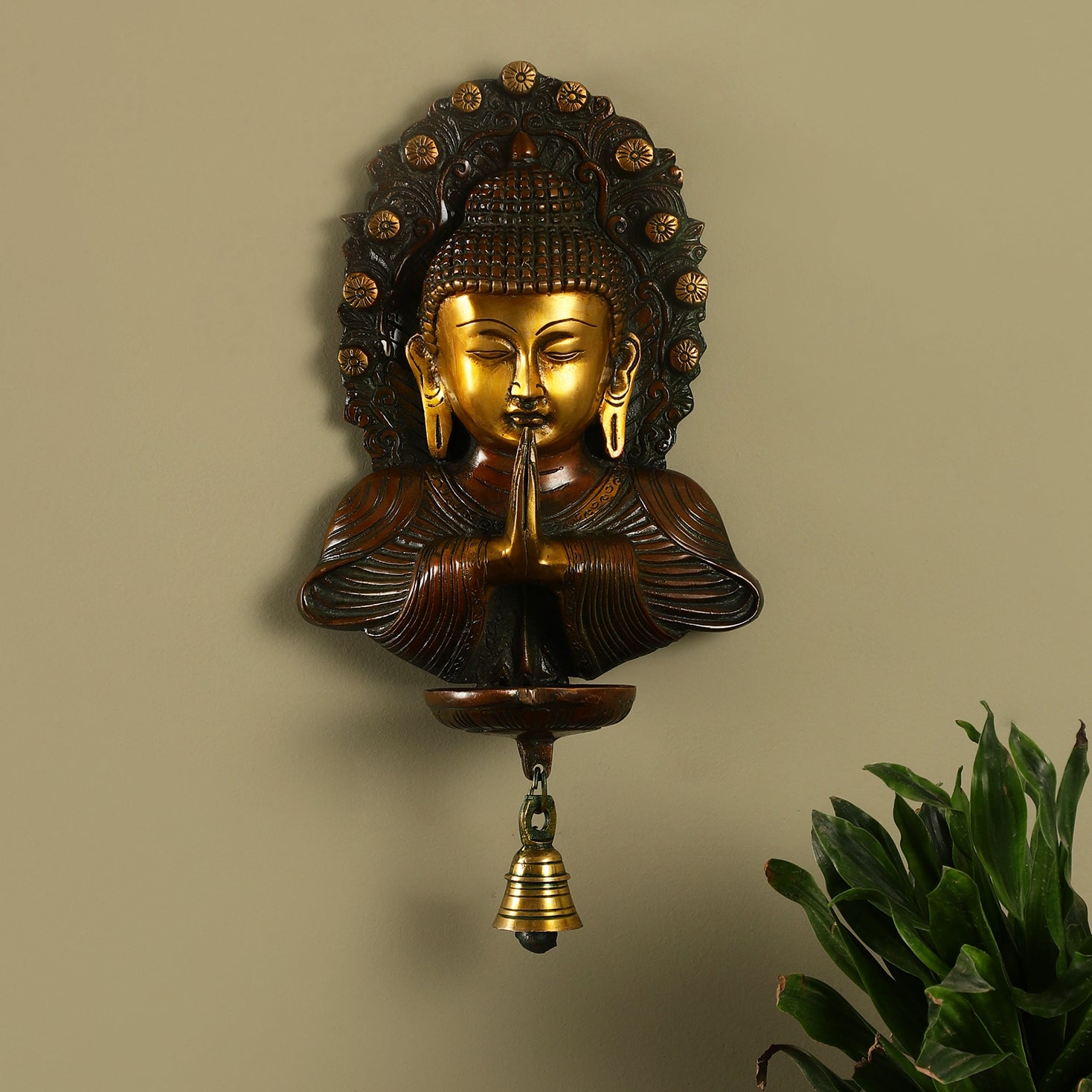 Serene Buddha Wall Oil Lamp
