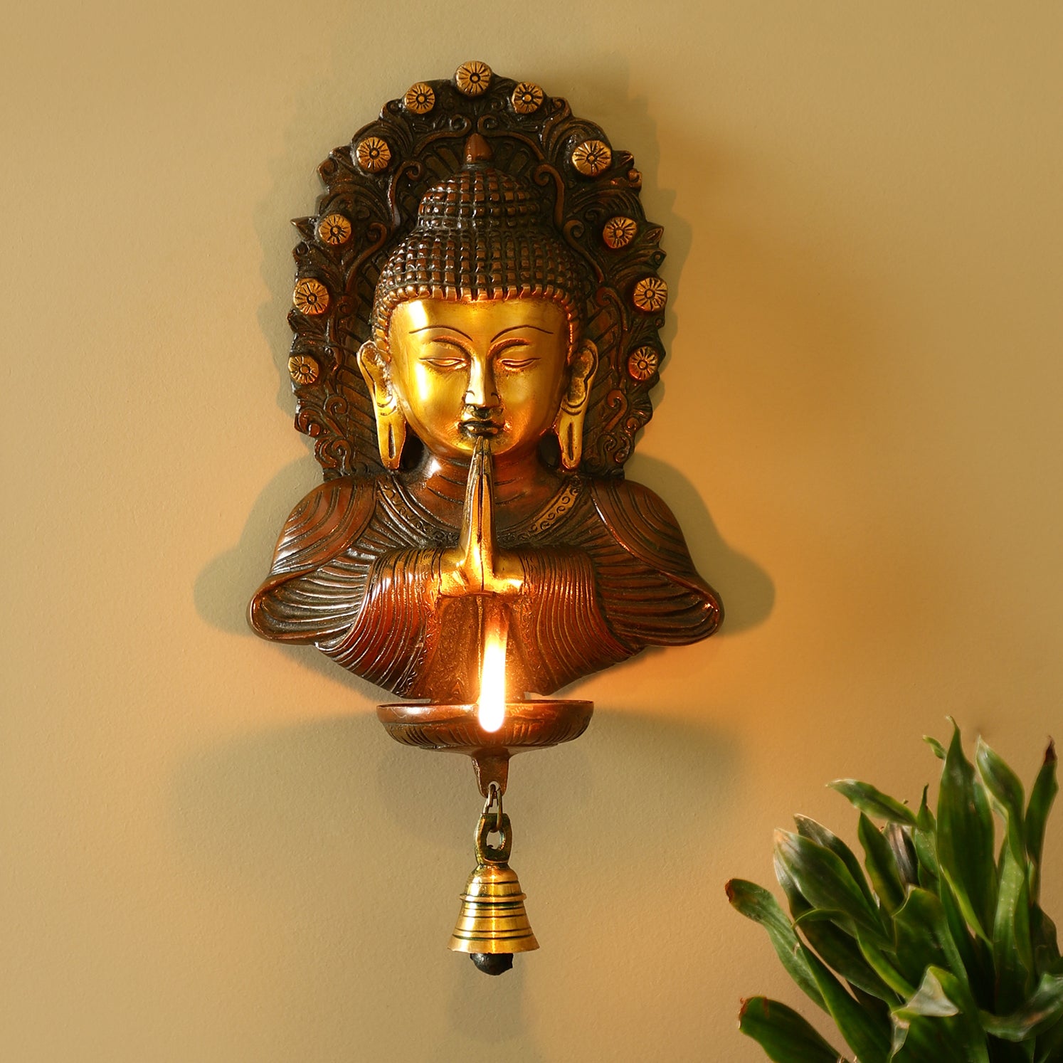 Serene Buddha Wall Oil Lamp