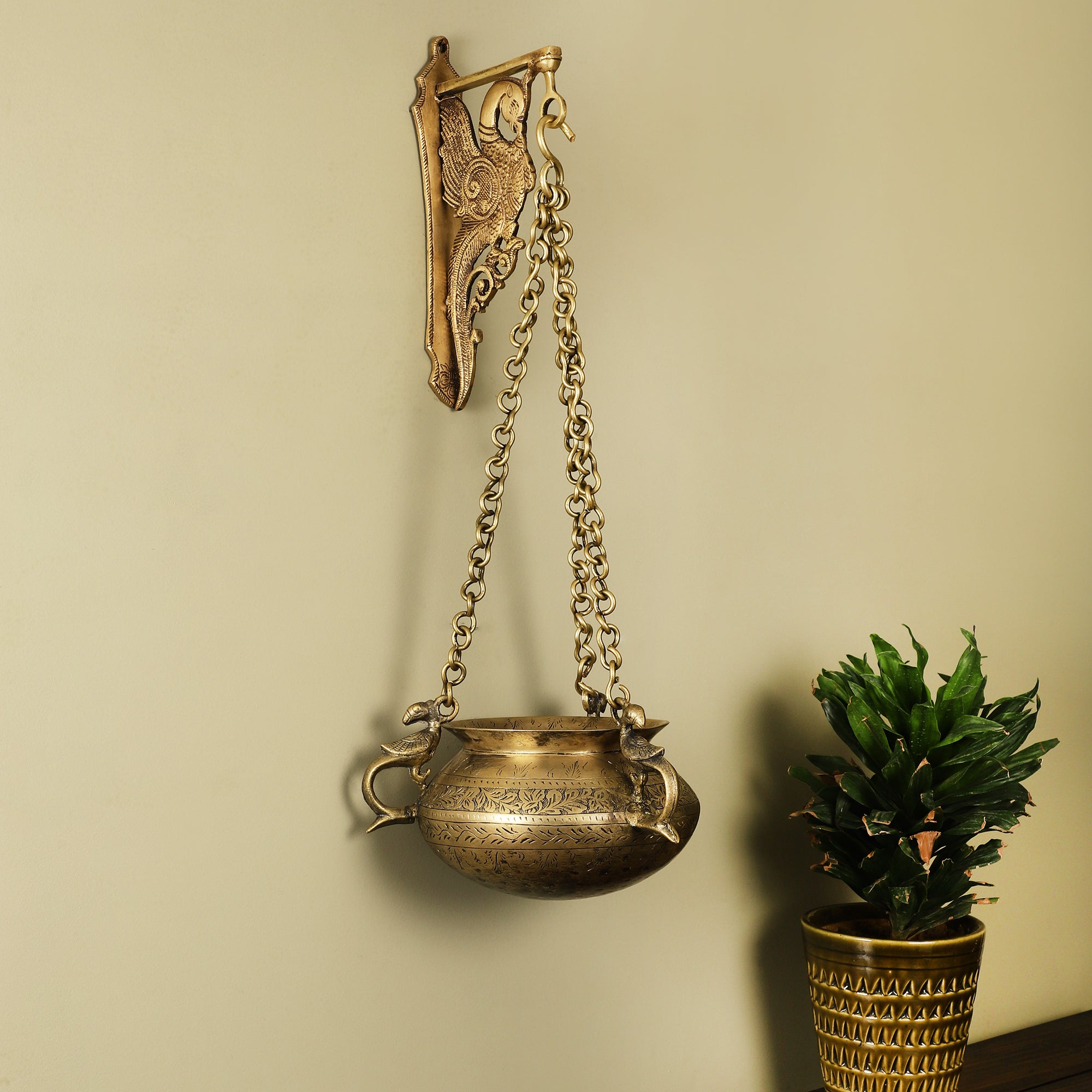 Hanging Antique Brass Pot - Oval