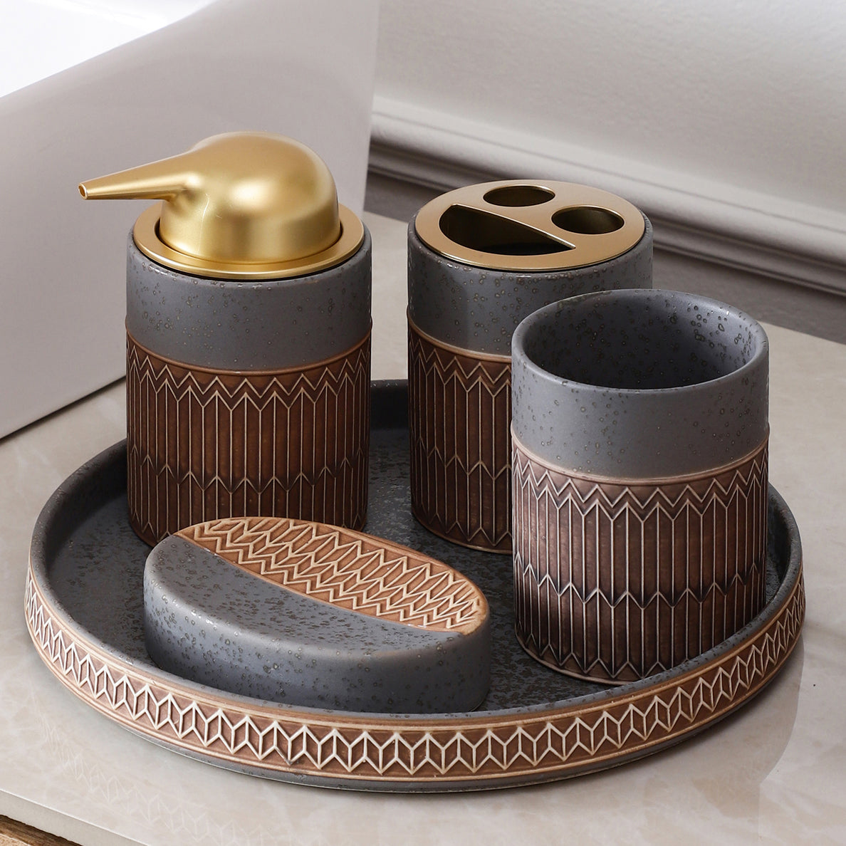 Aztec Pattern 4 Piece Bath Set (Grey)