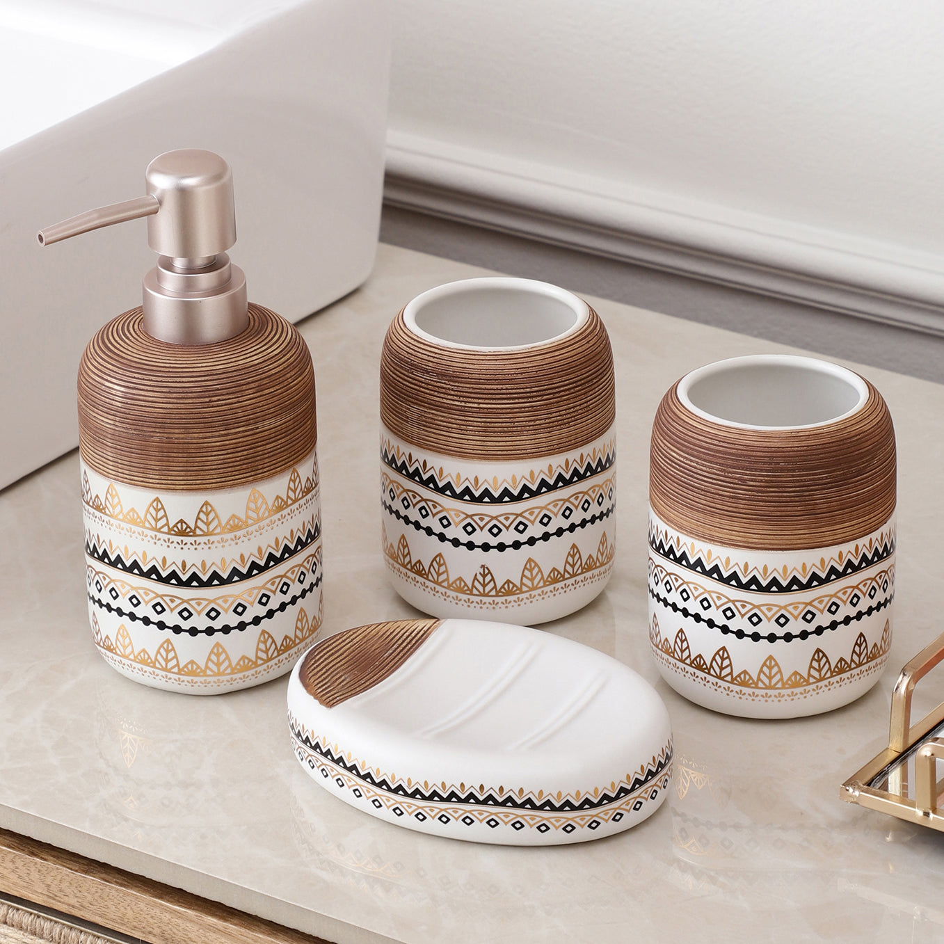 Earthy Aztec Pattern 4 Piece Bath Set (White)