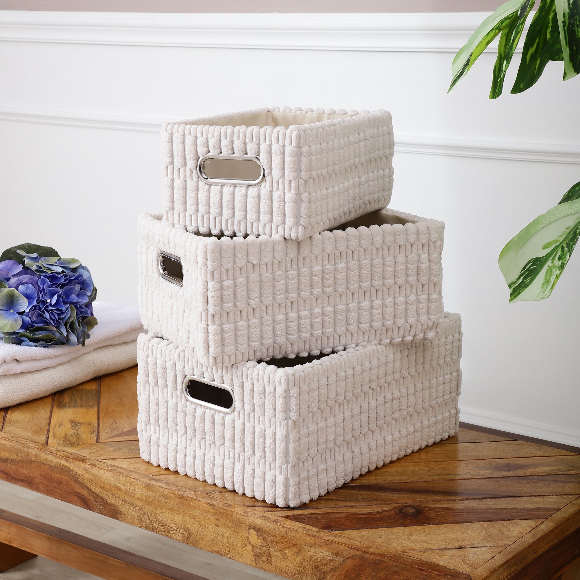 LuxeLoom White – Suede Storage Box (Set of 3)