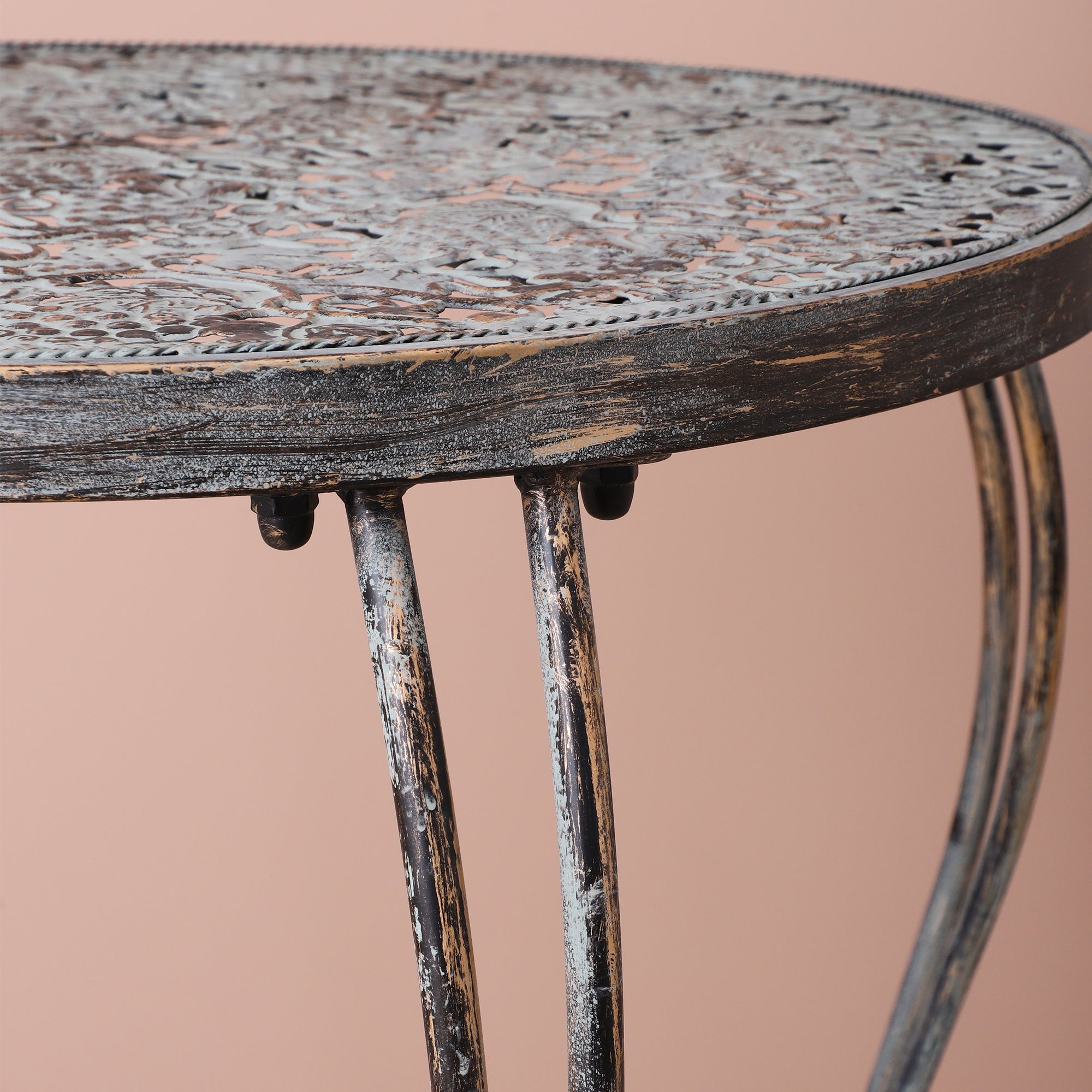 Grape Vine Pattern Outdoor Chairs & Table (Set of 3)