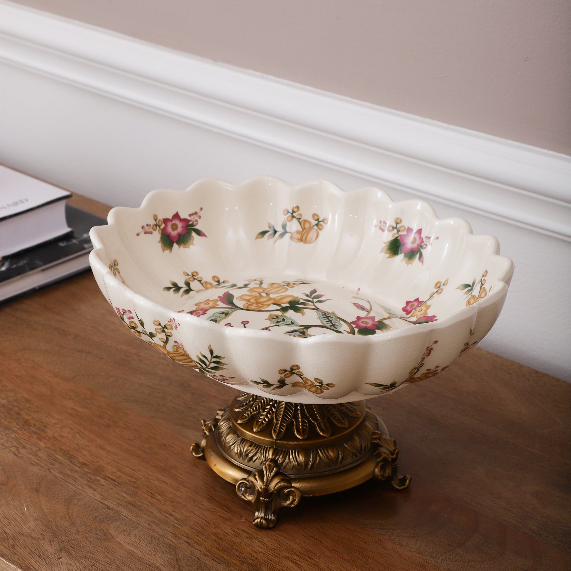 Yellow Regal Round Bowl With Gold Base (Large)