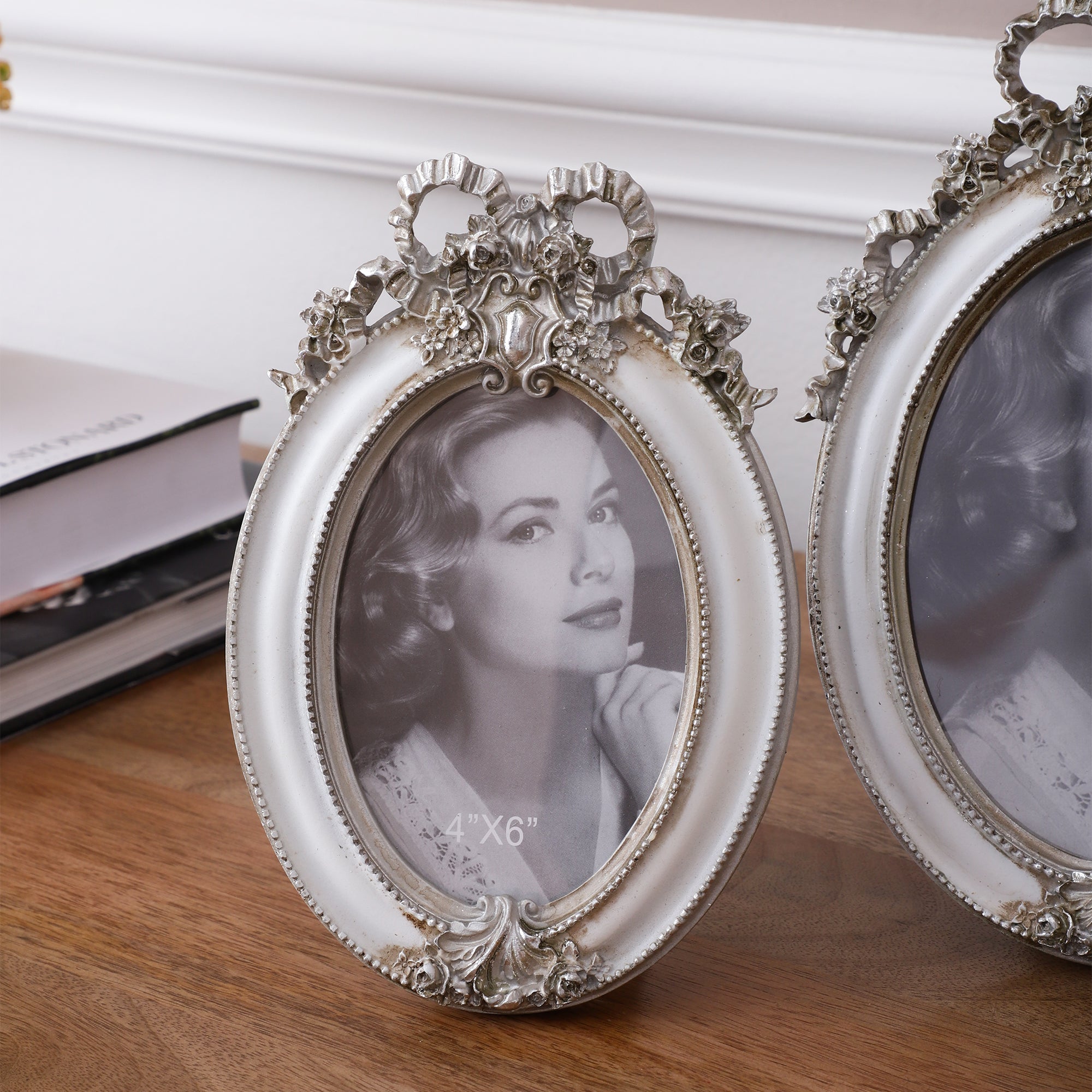 Clara Photo Frame (Single)