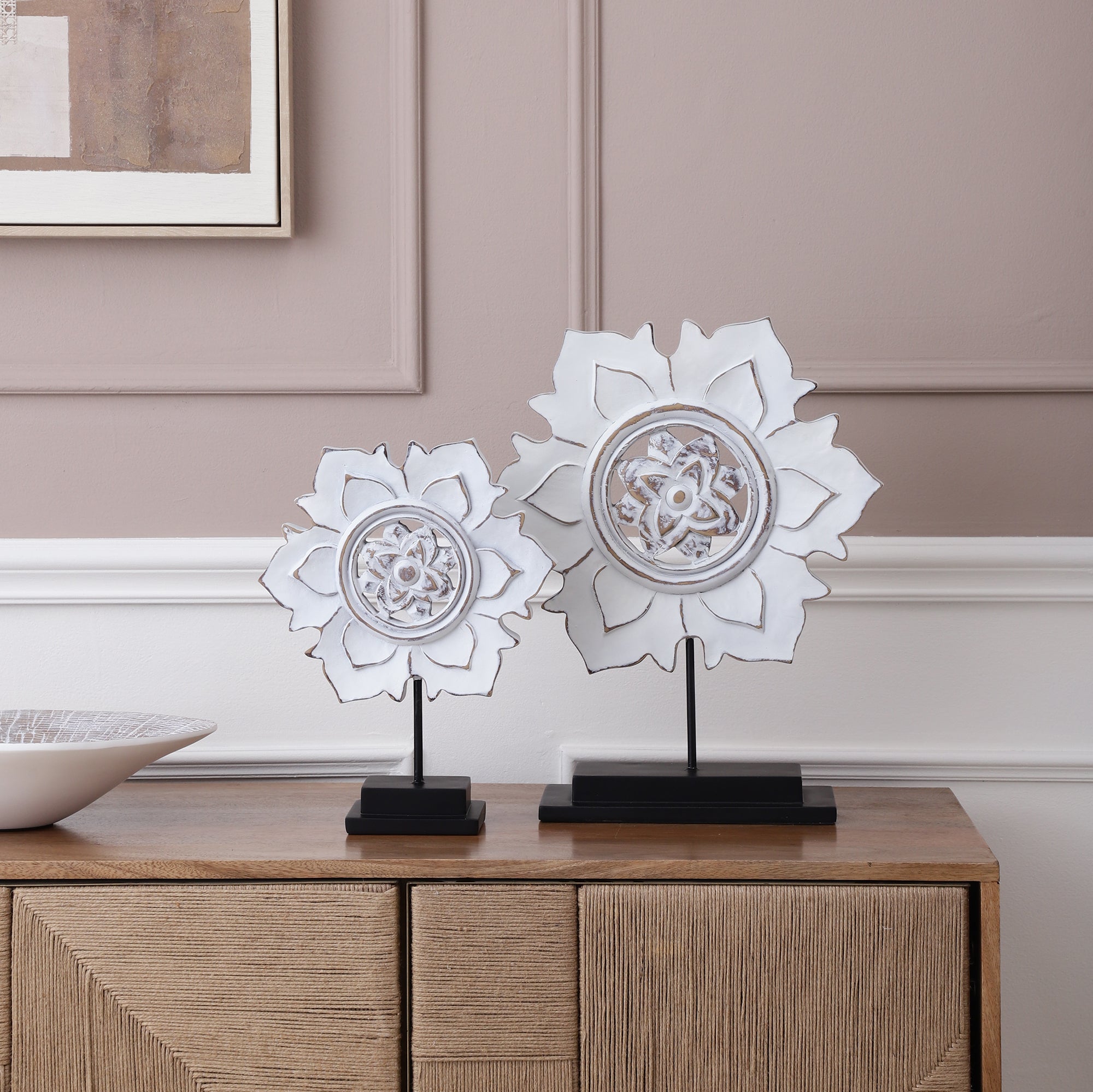 Petalora White Table Accent (Single)