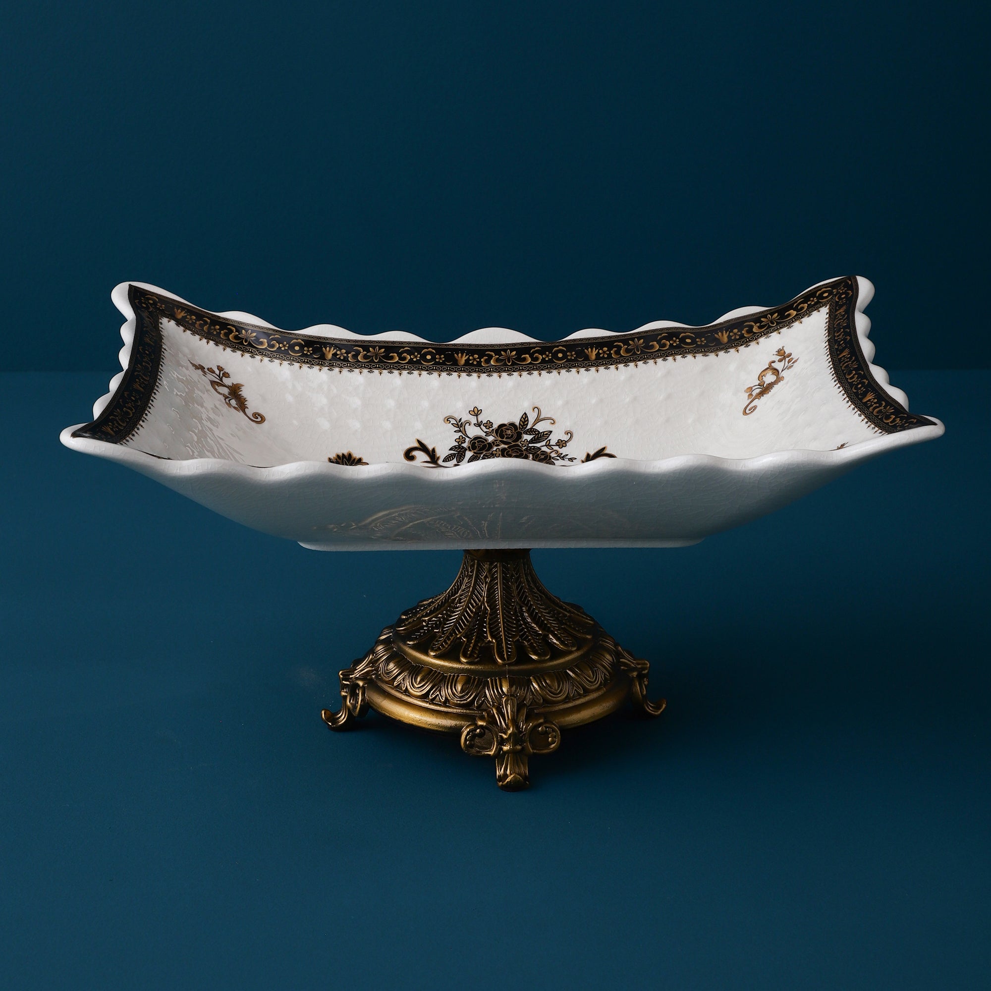 Grandiose Rectangle Platter With Gold Base