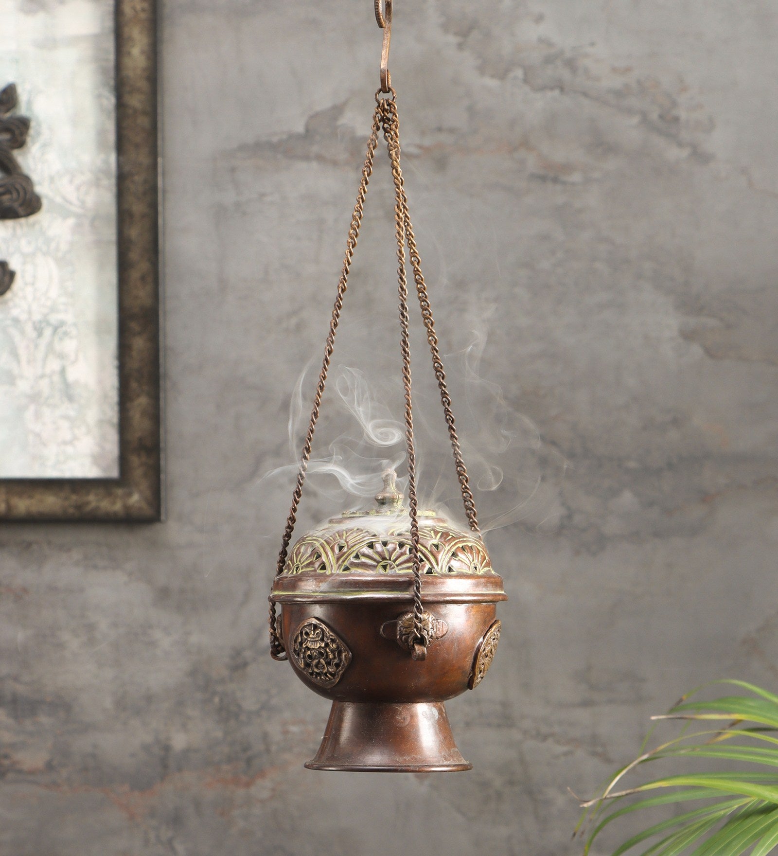 The Smokey Goblet (Green) - Incense Holder