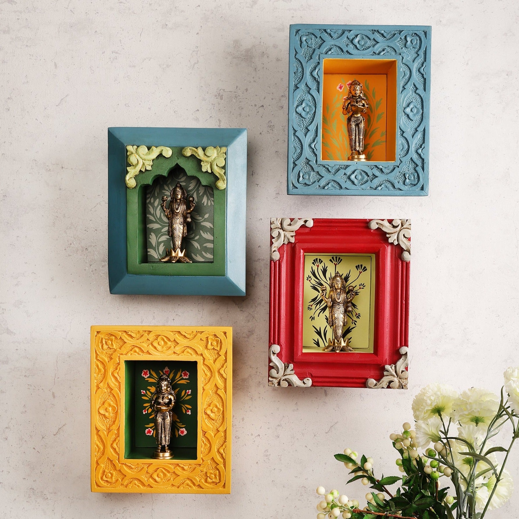 Naksh Red Wall Box Shelf
