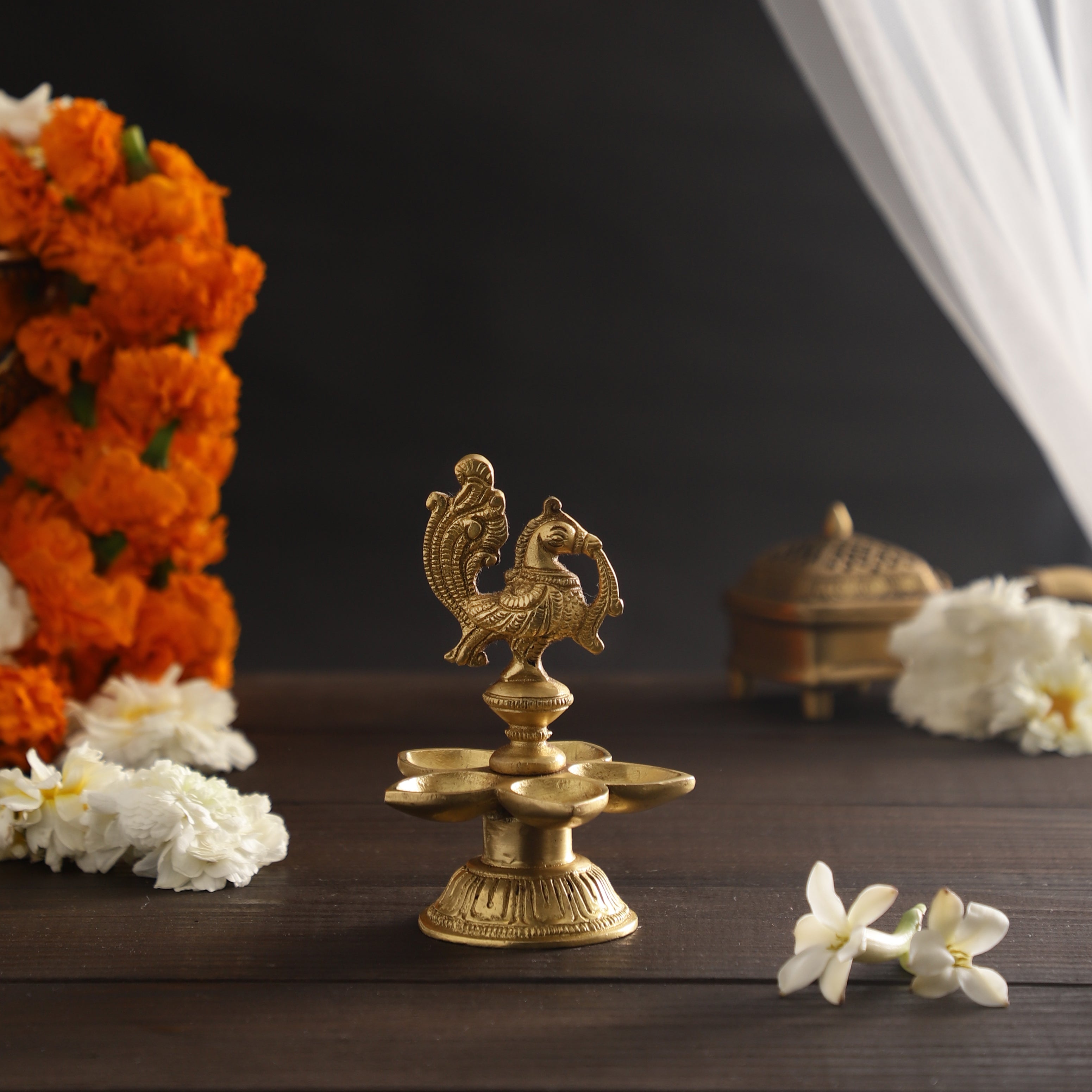 Peacock Five Petal Oil Lamp