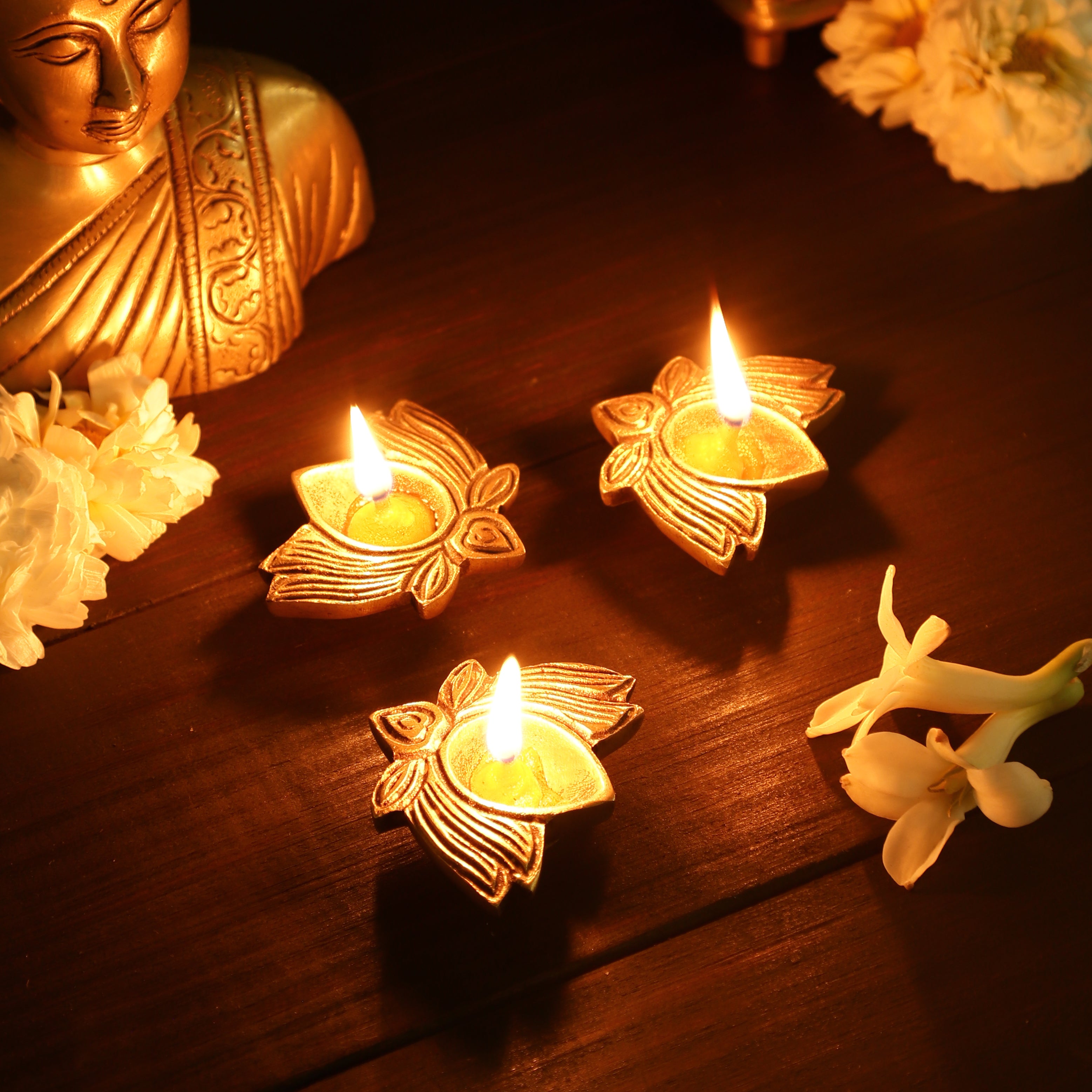 Lotus Oil Lamp