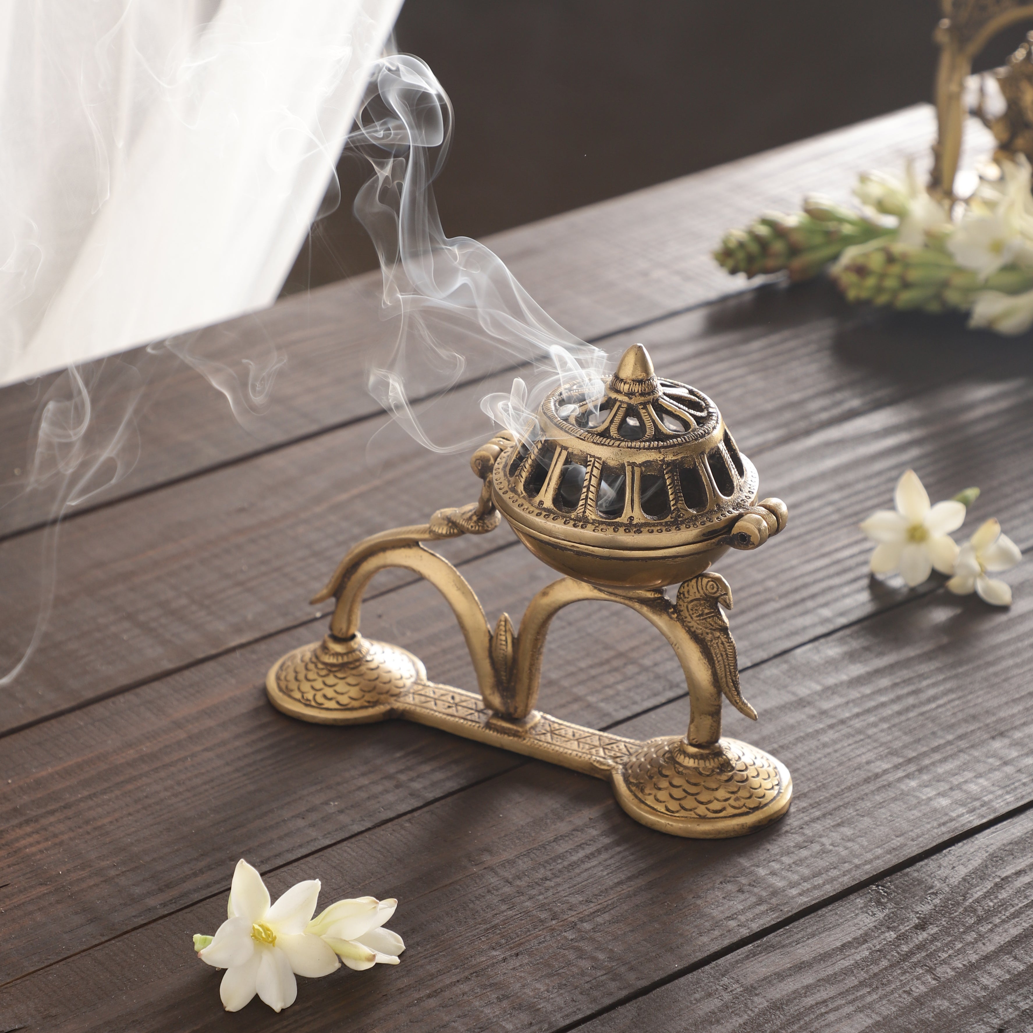 Gold Meshed Dome Incense Holder