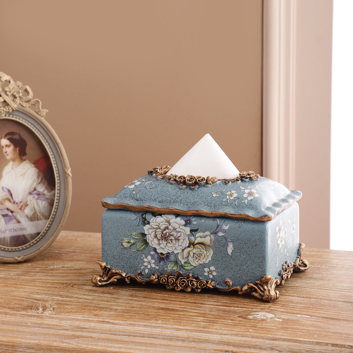 Tissue Holders