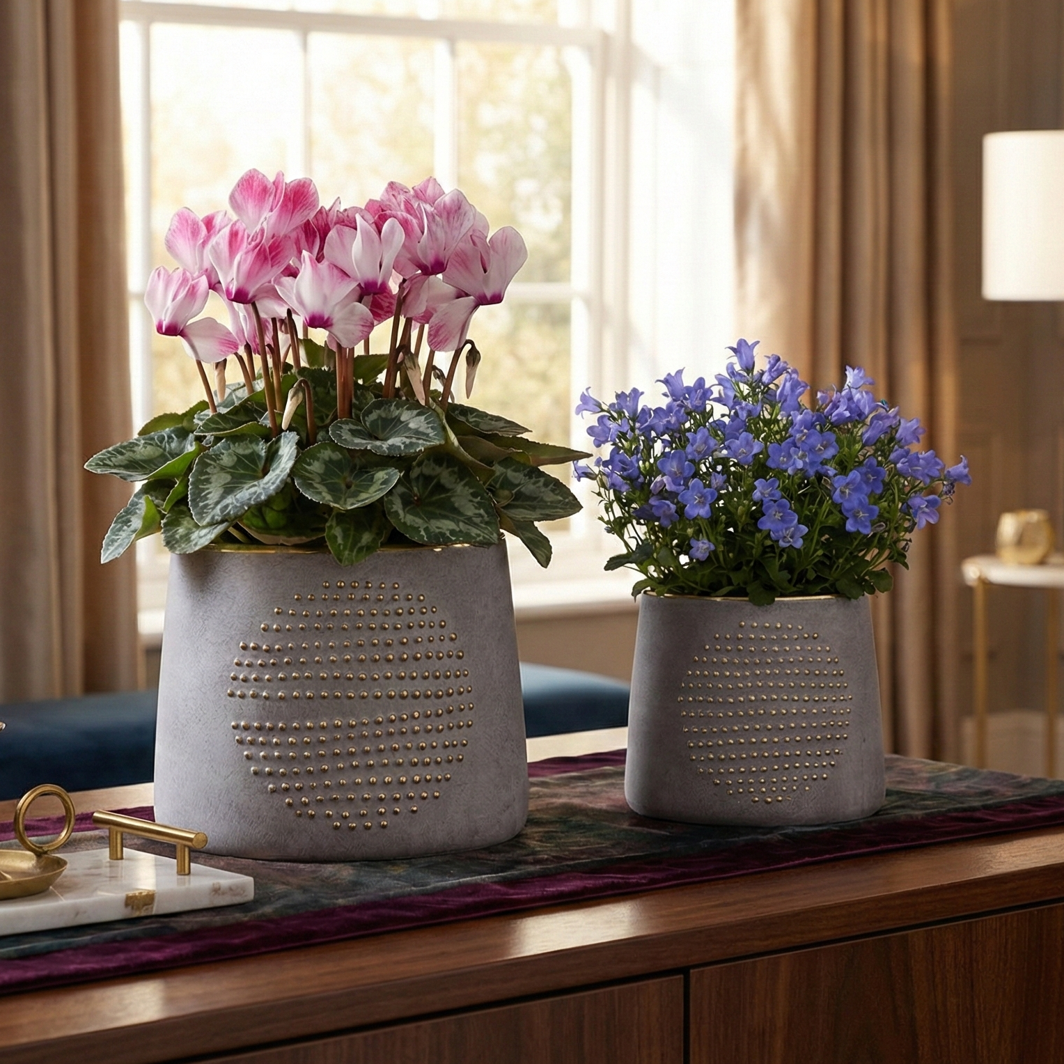 Gold Dotted Grey Planter (Single)