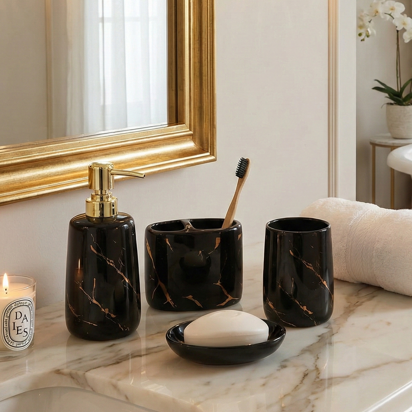 Black-Gold Marble Pattern 4 Piece Bath Set