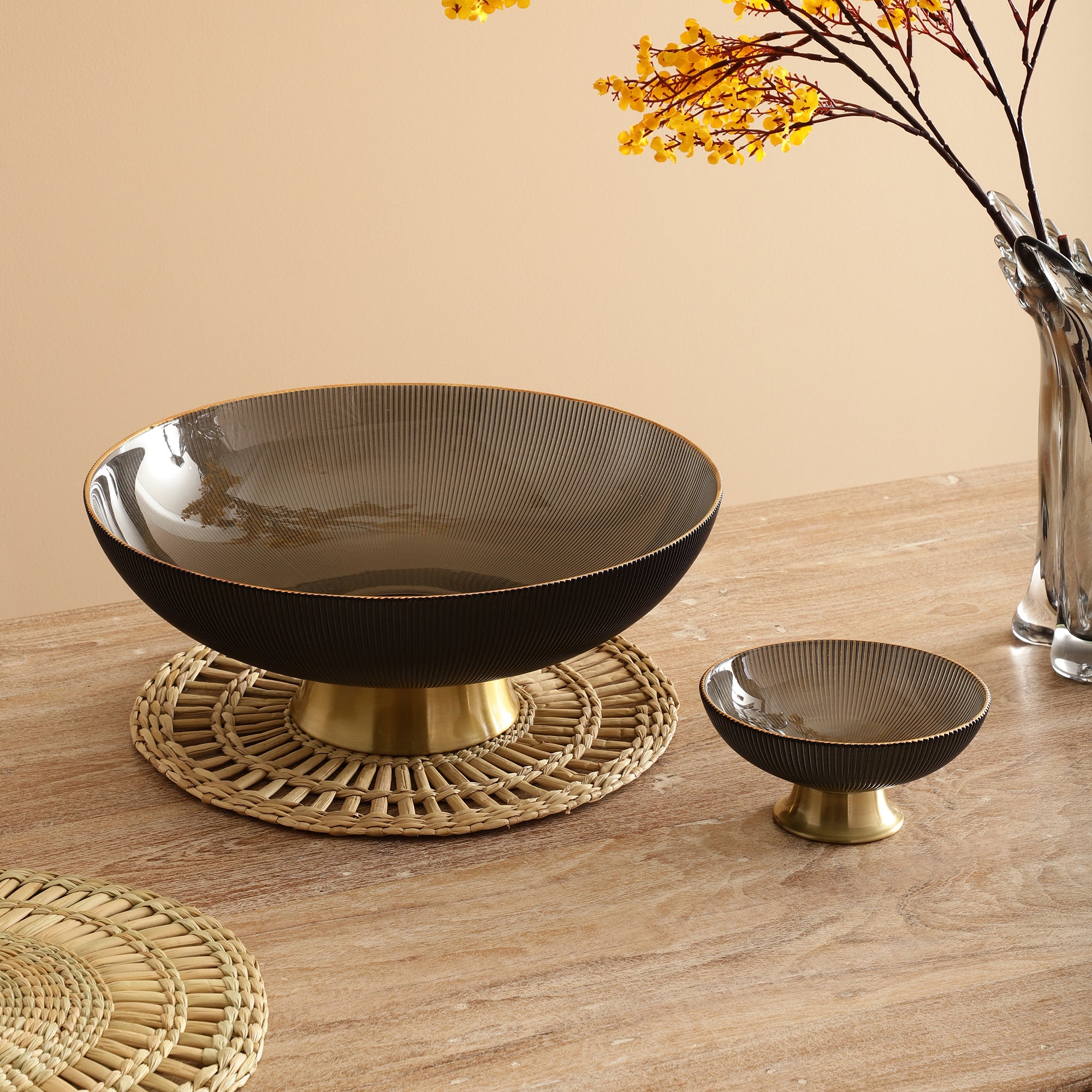Midnight Glass Bowl with Metal Base (Single)