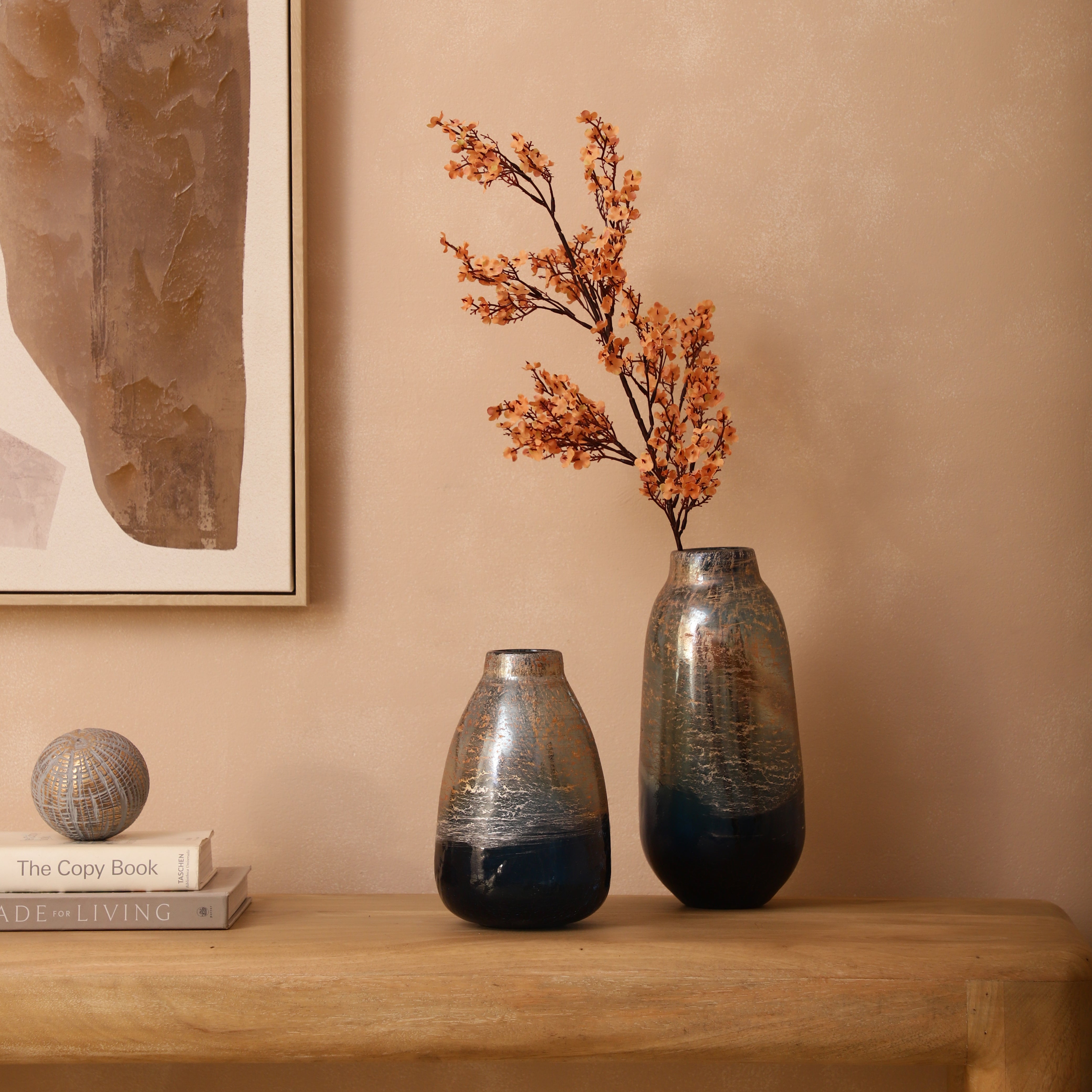 Ombre Textured Glass Vase (Single)