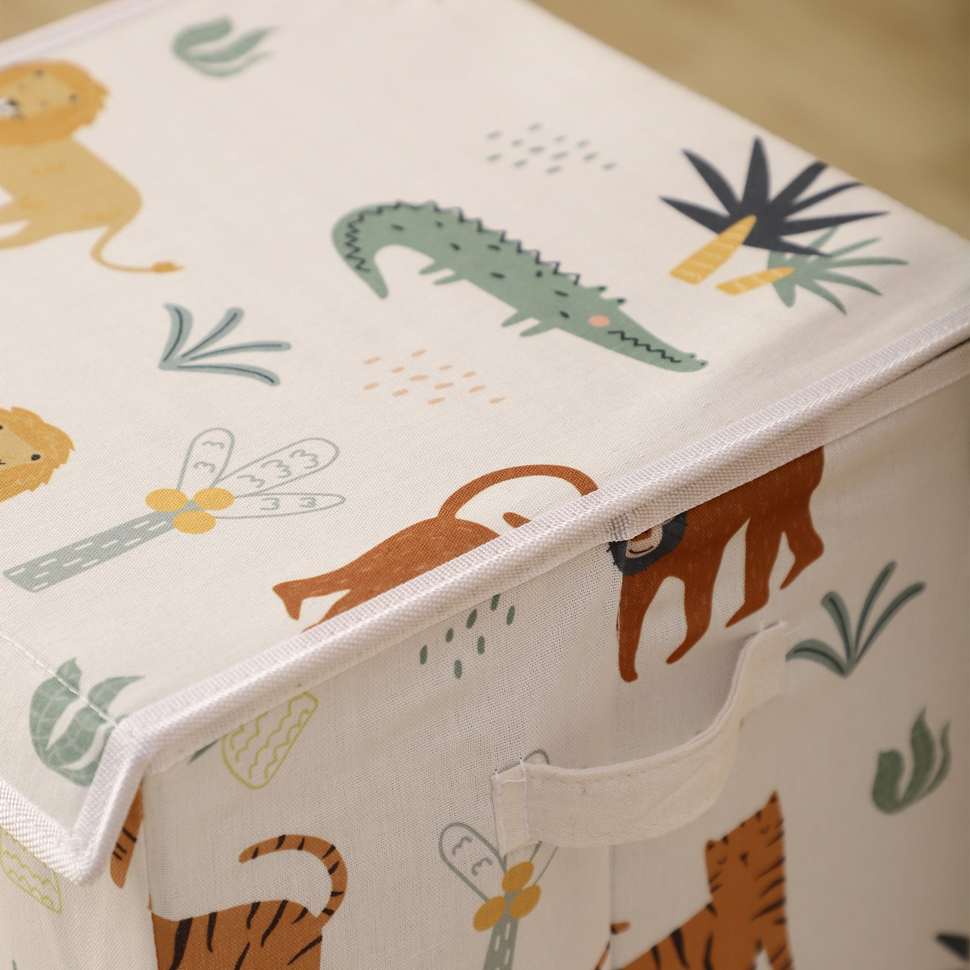 JungleJoy Laundry Bin (White)