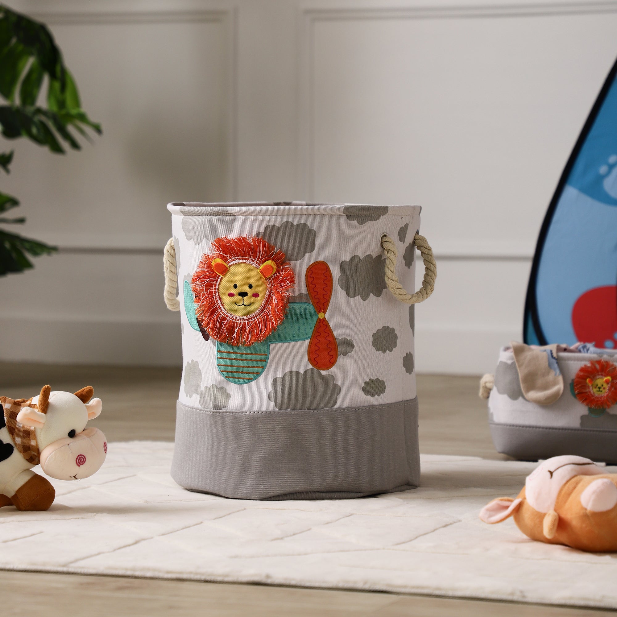 The Flying Roar Basket