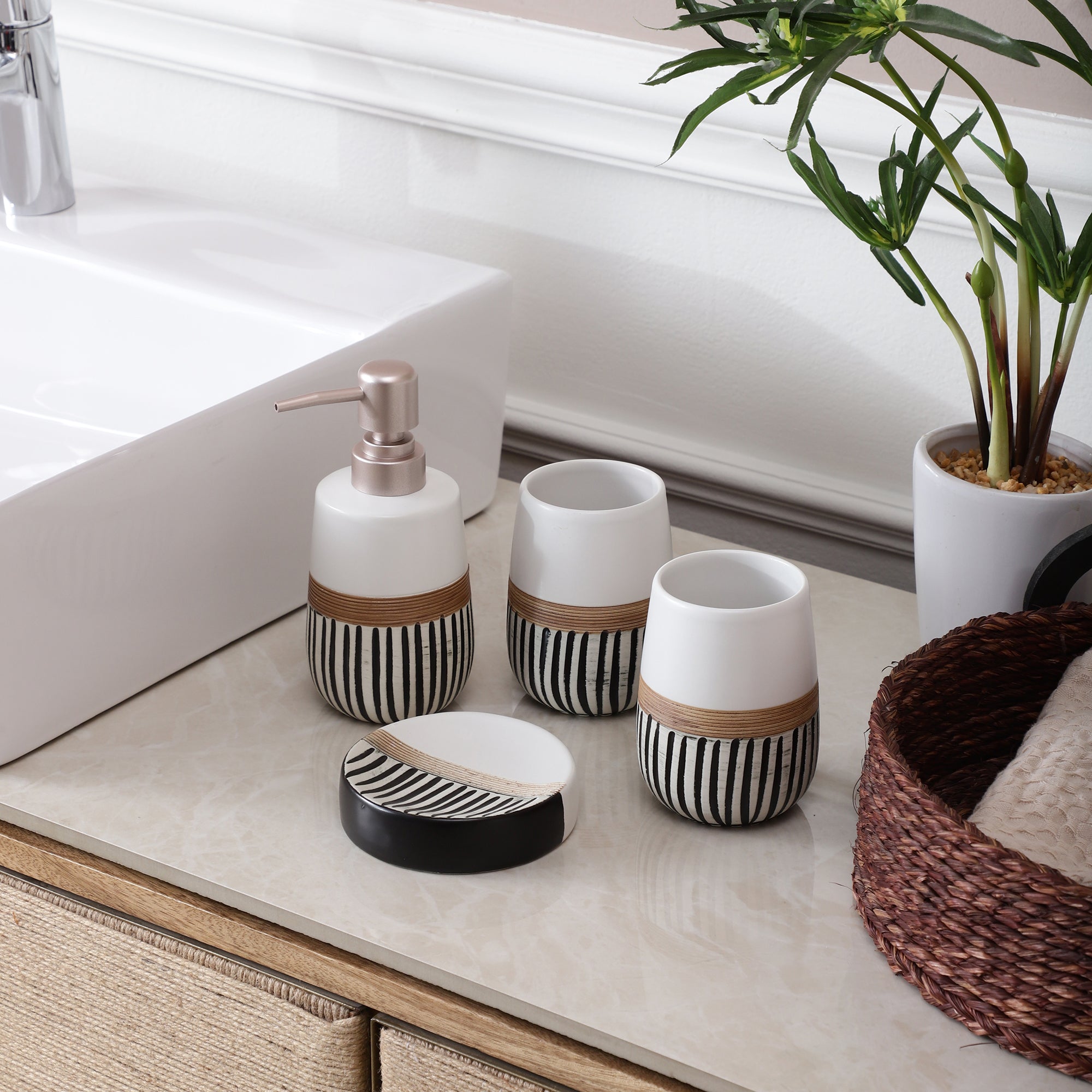 Striped Earthy 4 Piece Bath Set