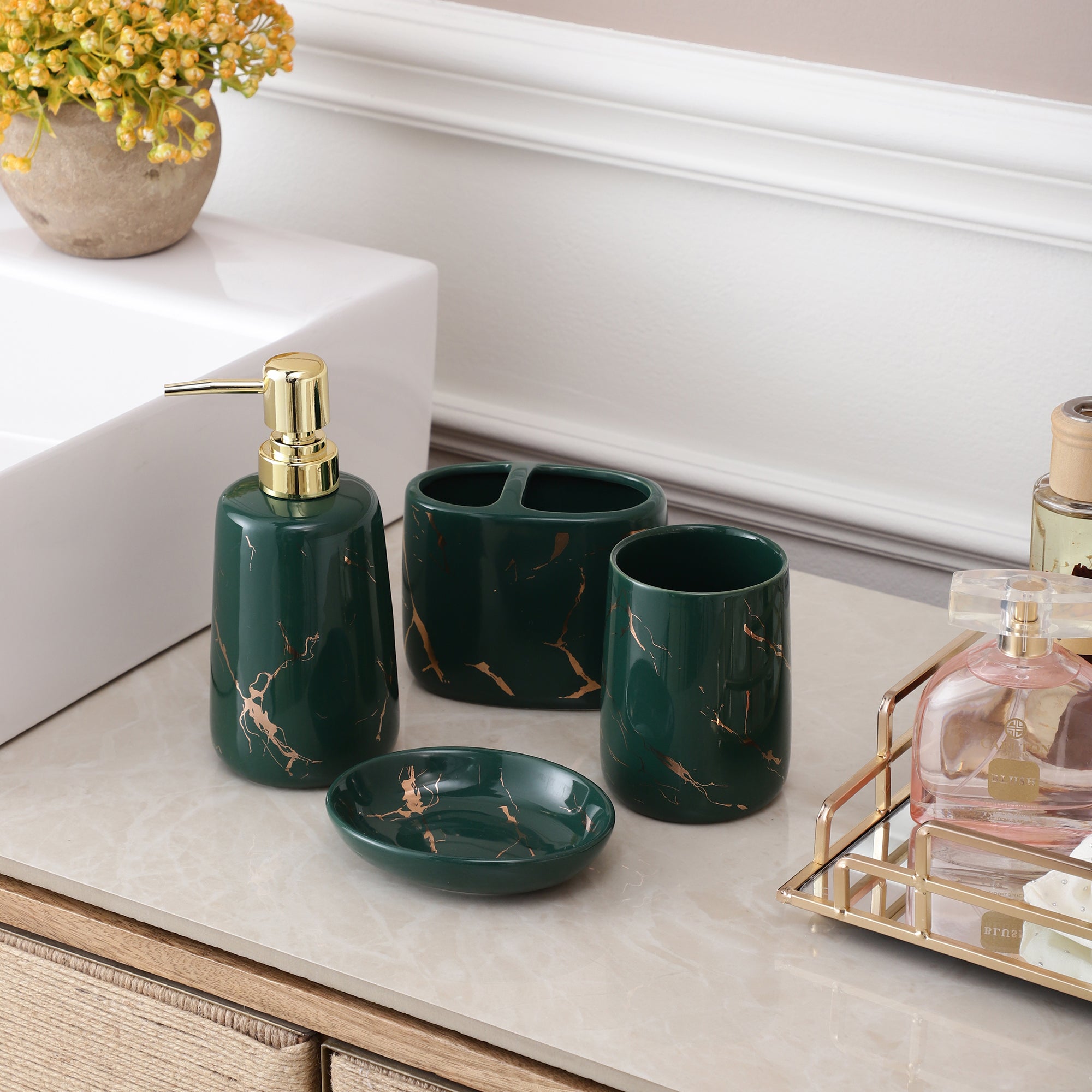 Green-Gold Marble Pattern 4 Piece Bath Set