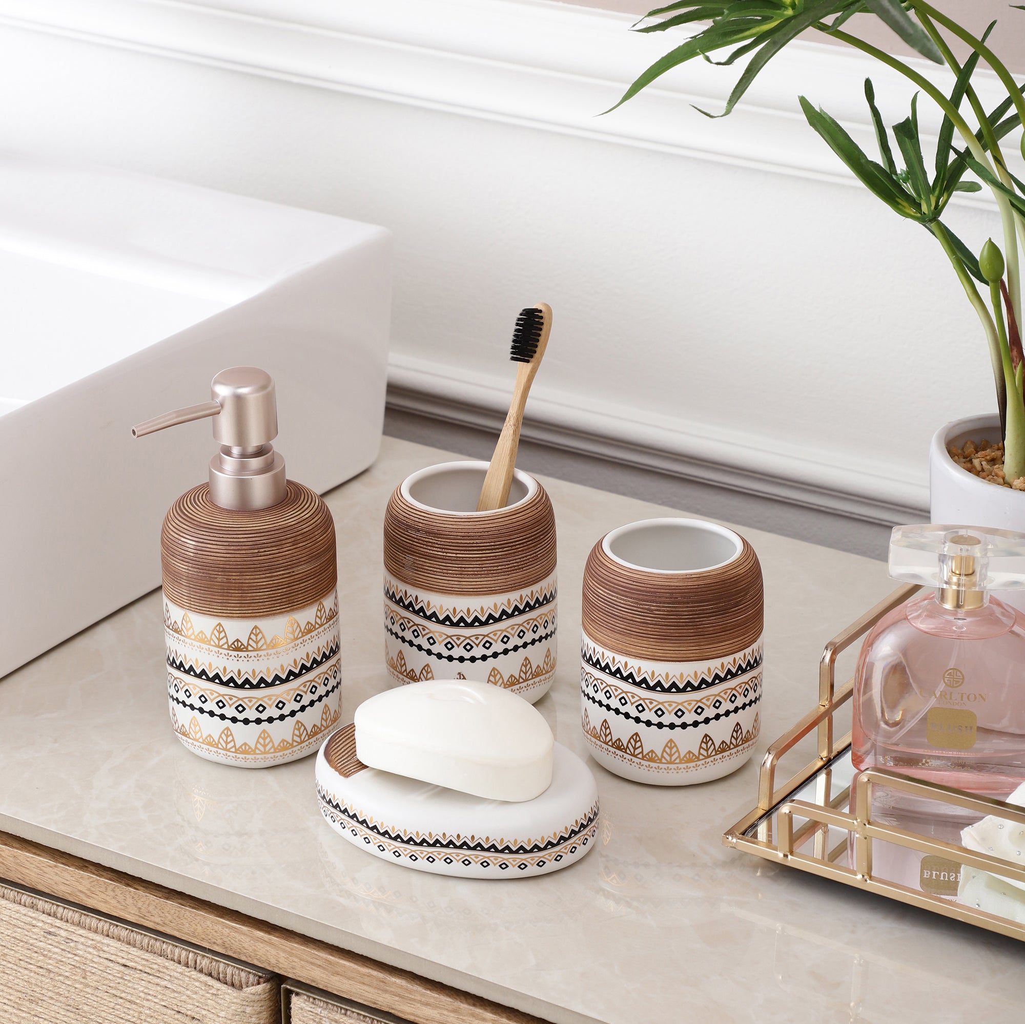 Earthy Aztec Pattern 4 Piece Bath Set (White)