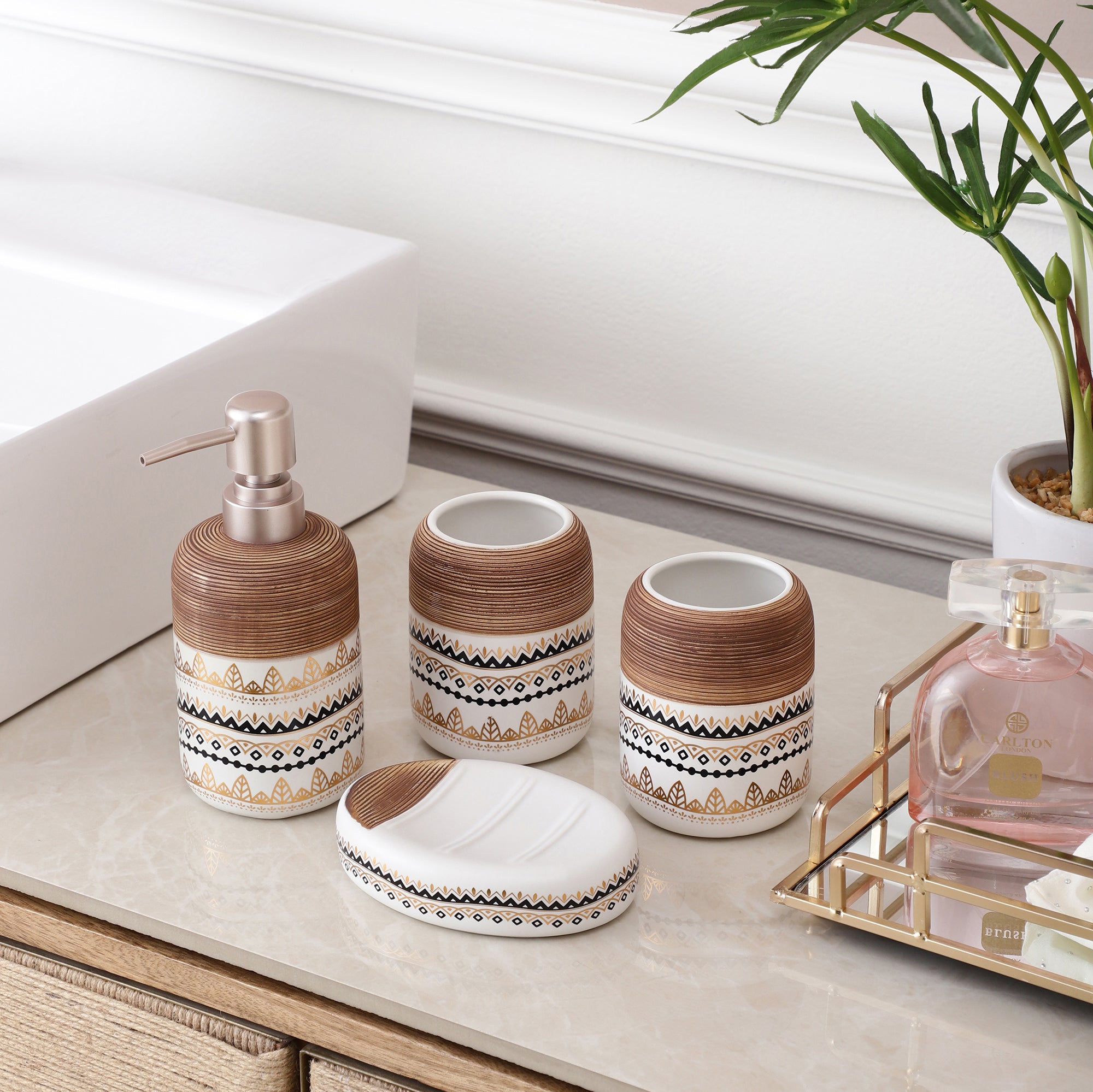 Earthy Aztec Pattern 4 Piece Bath Set (White)