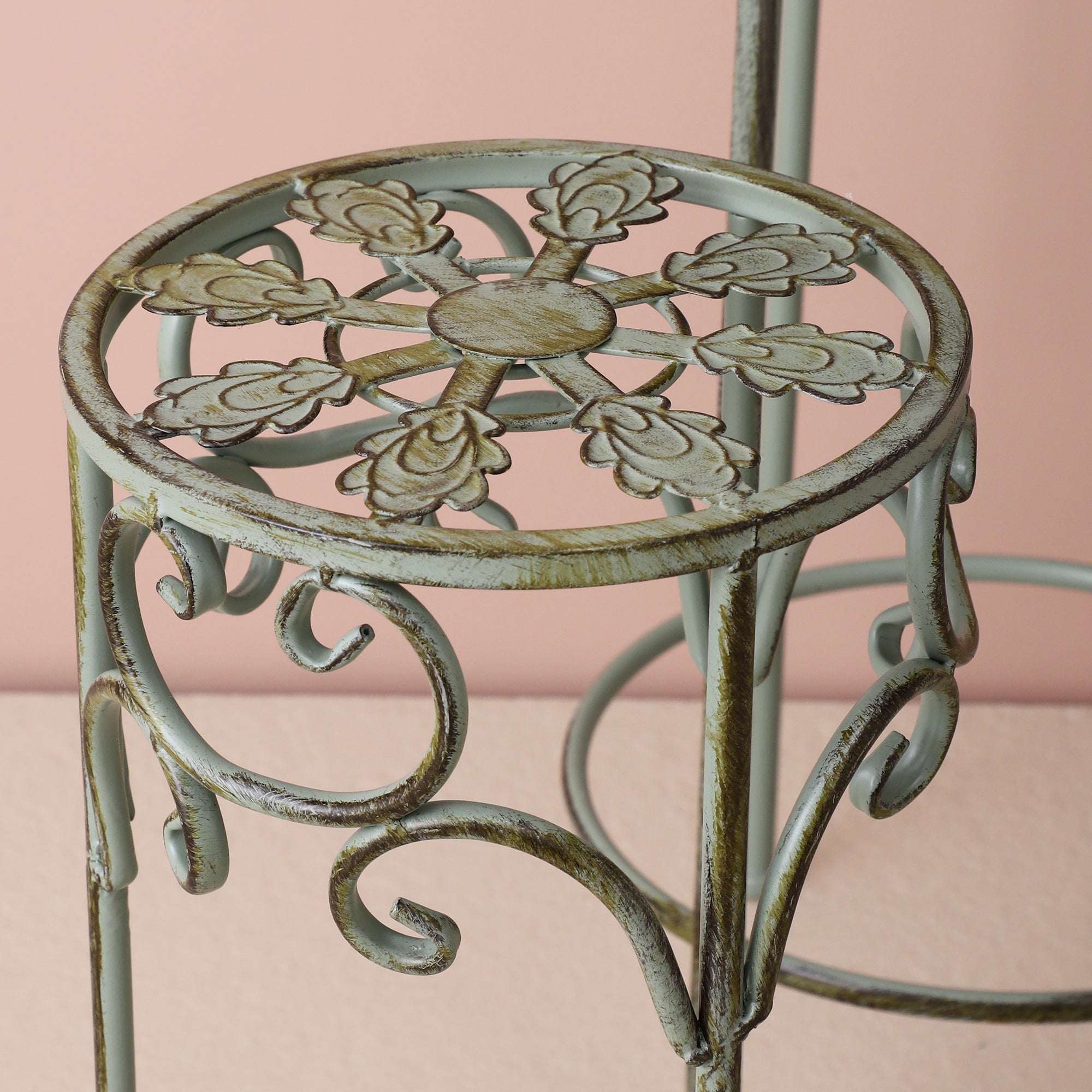 Olive Garden Round Decorative Tables (Set of 3)