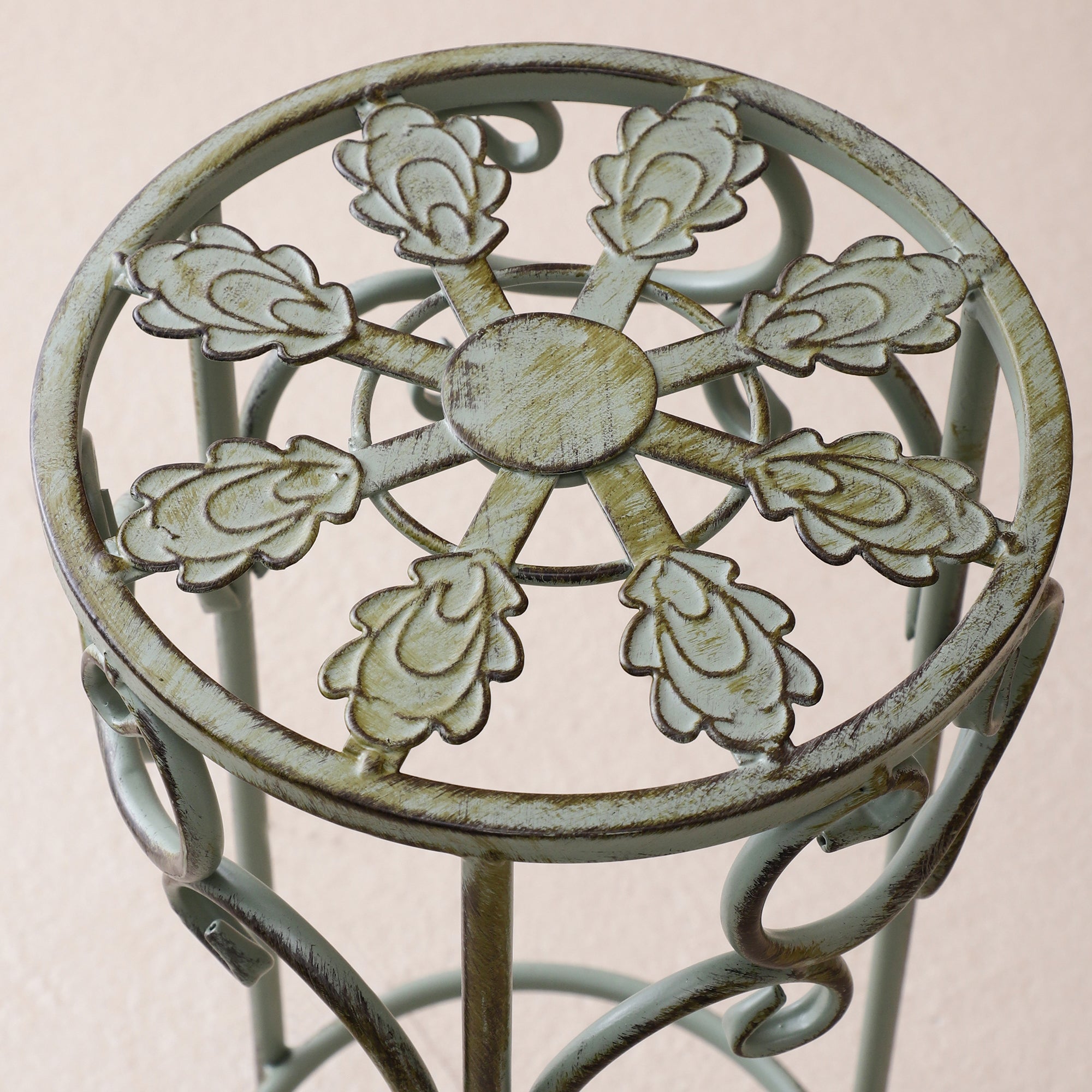 Olive Garden Round Decorative Tables (Set of 3)