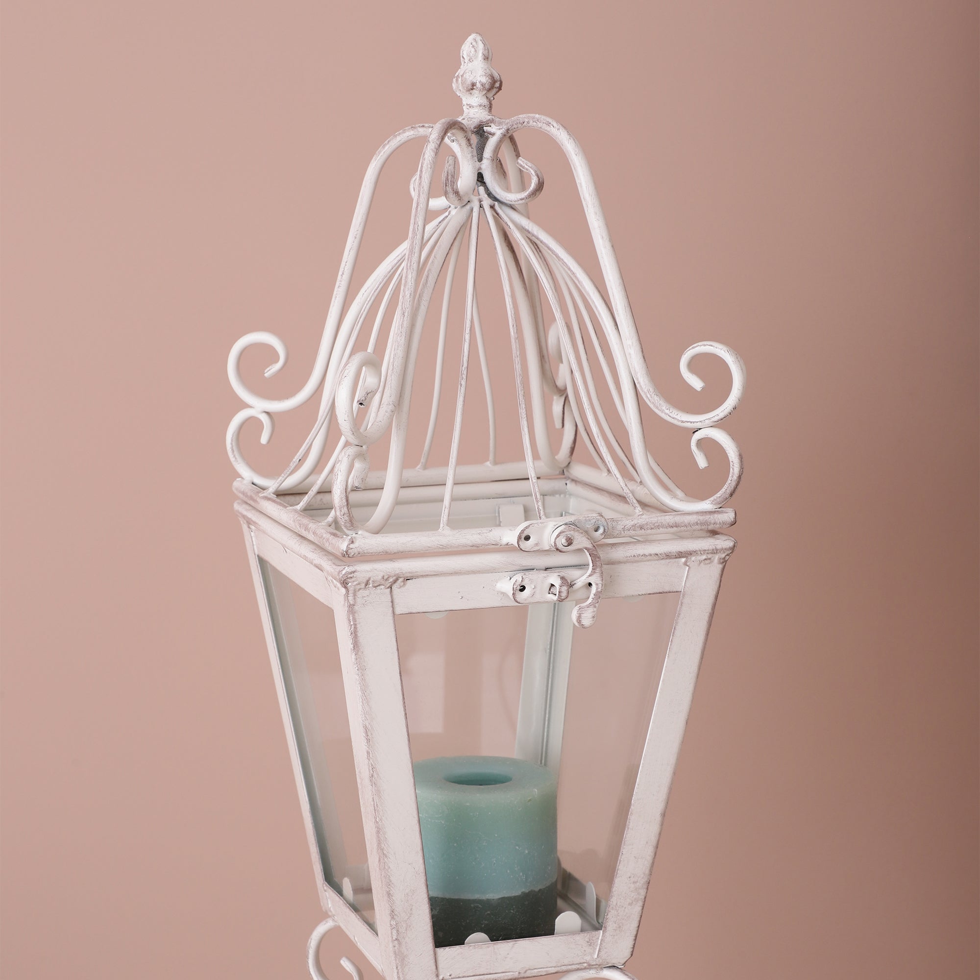 Victorian White Lamp Post