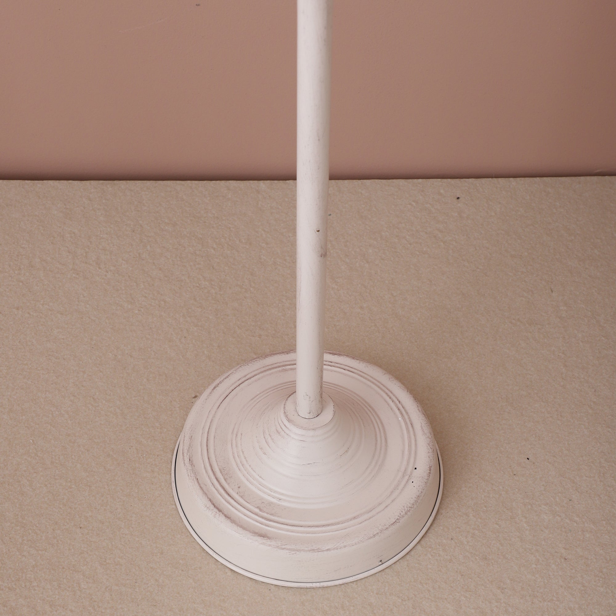 Victorian White Lamp Post