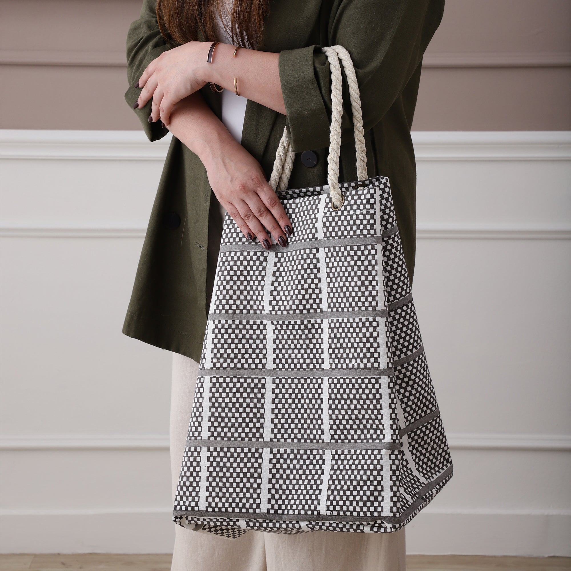 Geometric Grid Tote with Braided Rope Handles