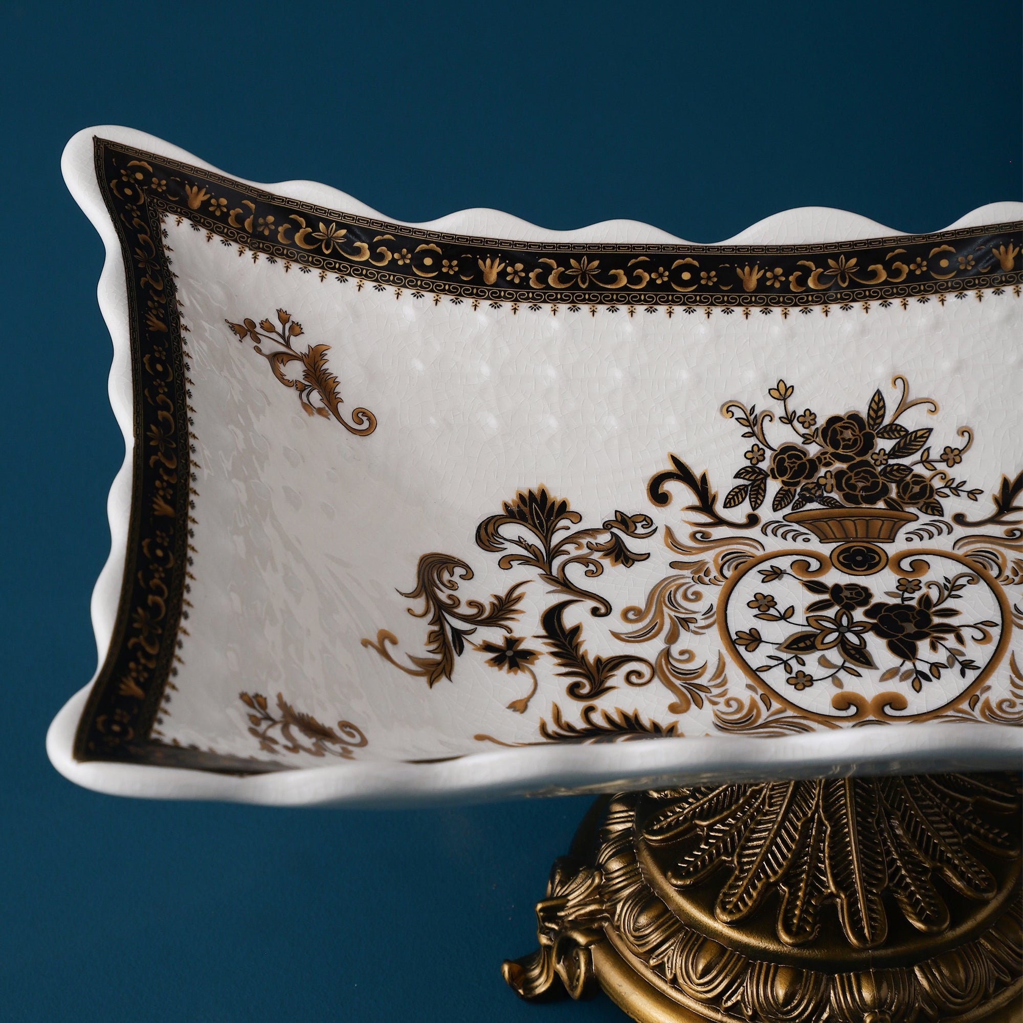 Grandiose Rectangle Platter With Gold Base