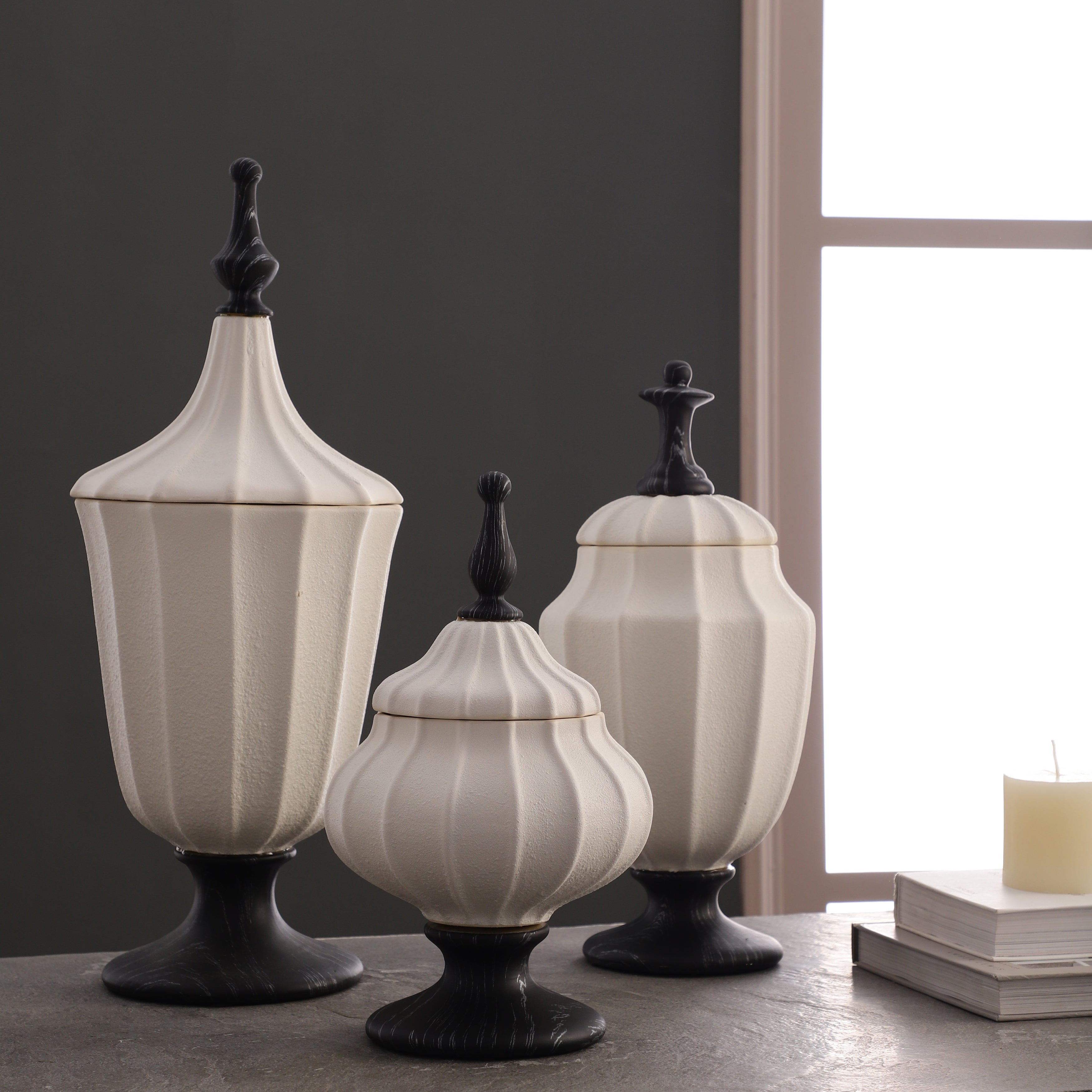 Minimalist White Ribbed Jar (Single)